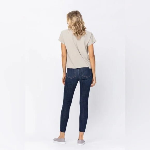 Judy Blue Raw Hemline Skinny Jean 1/25 - Picture 2 of 16